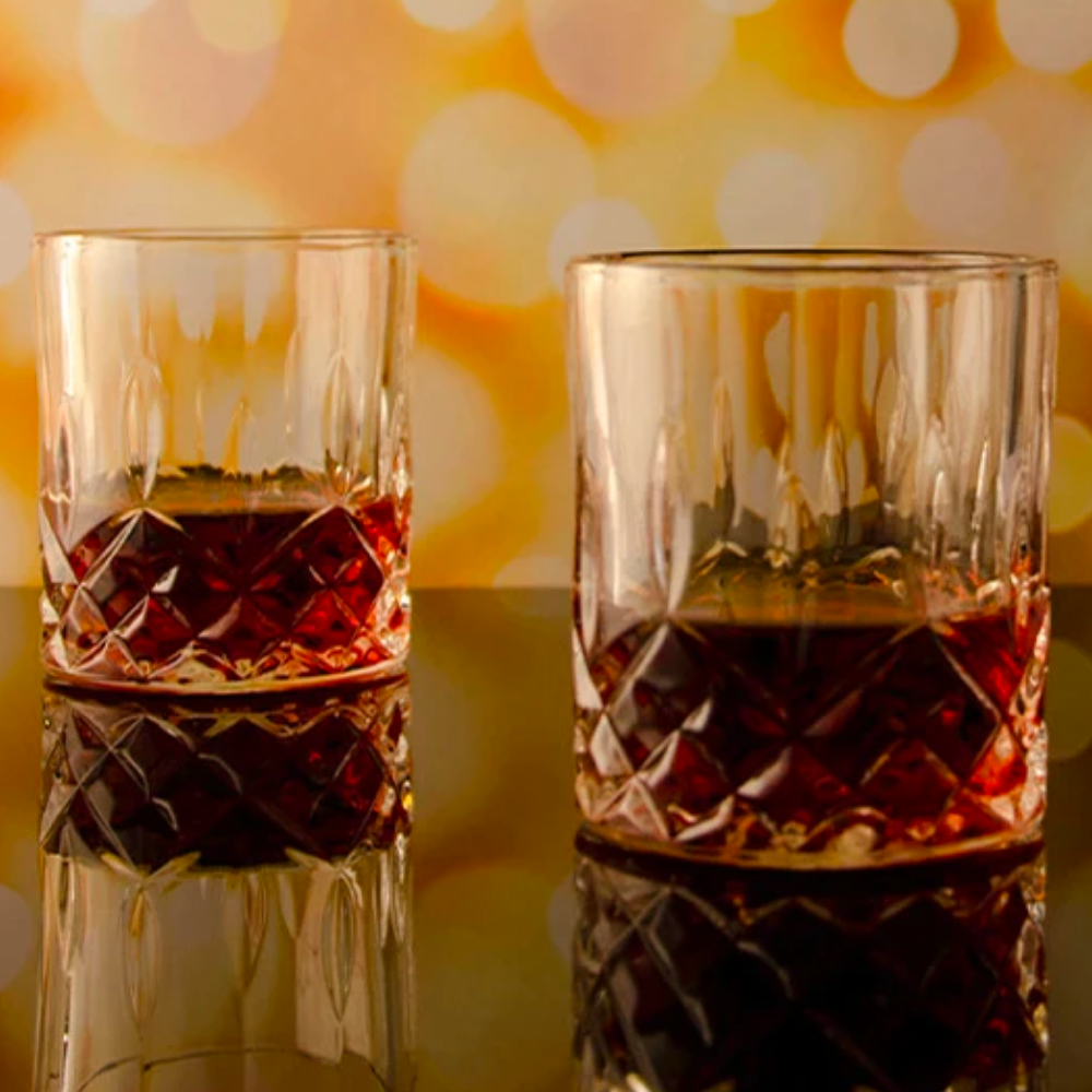 Whiskey Decanter High Class Crystal Glass Set-Wine and Whiskey Decanter