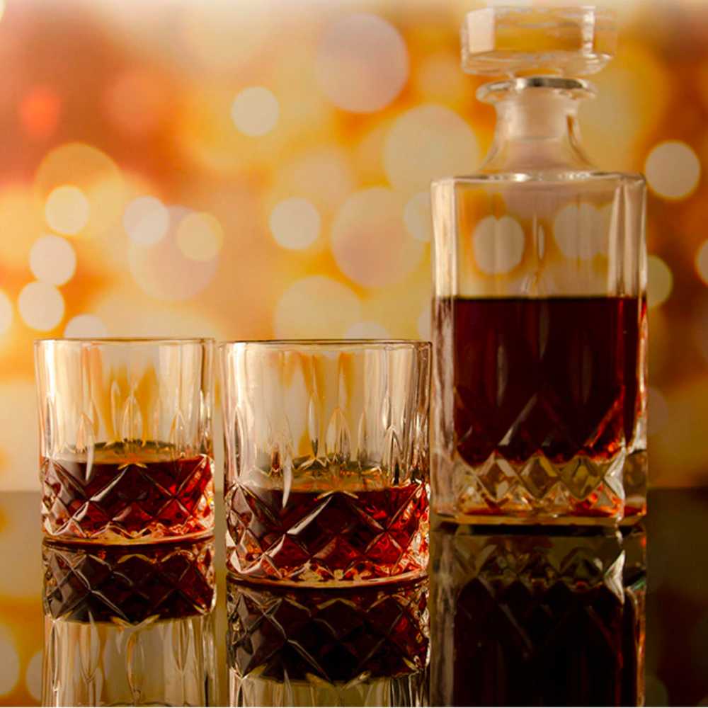 Whiskey Decanter High Class Crystal Glass Set-Wine and Whiskey Decanter