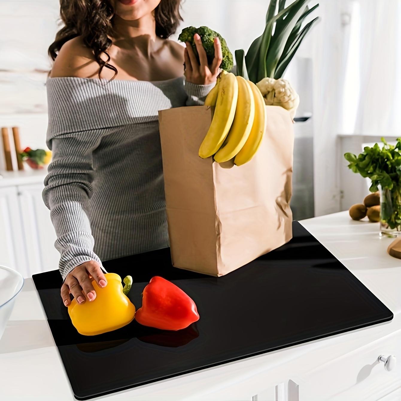 Large Kitchen Cutting Board With Protective Lip For Stable Chopping