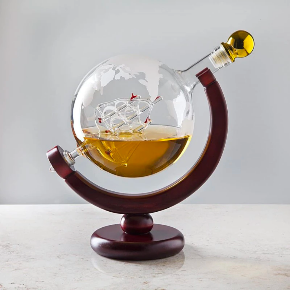 Globe Shaped Liquor Decanter-Wine and Whiskey Decanter