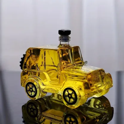Car Shaped Glass Whiskey And Wine Decanter