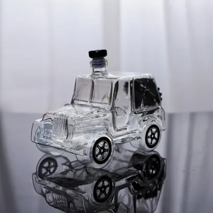 Car Shaped Glass Whiskey And Wine Decanter