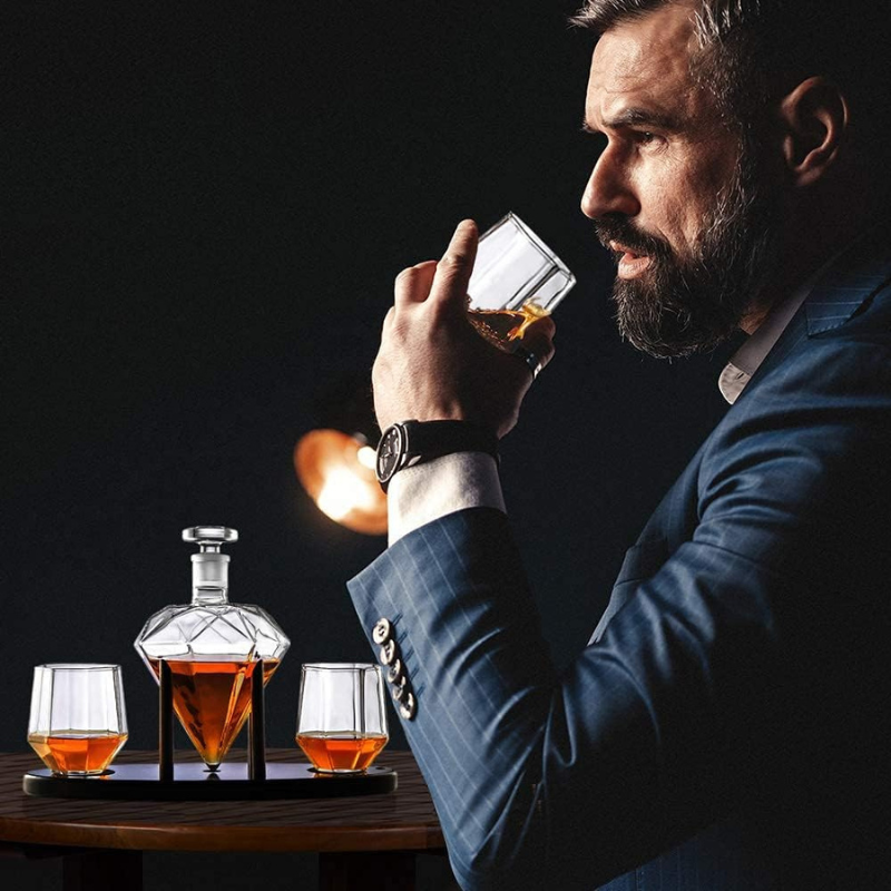 Diamond Whiskey Decanter Set with Glasses Modern Barware