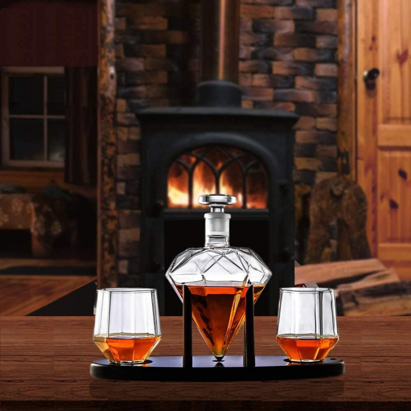 Diamond Whiskey Decanter Set with Glasses Modern Barware