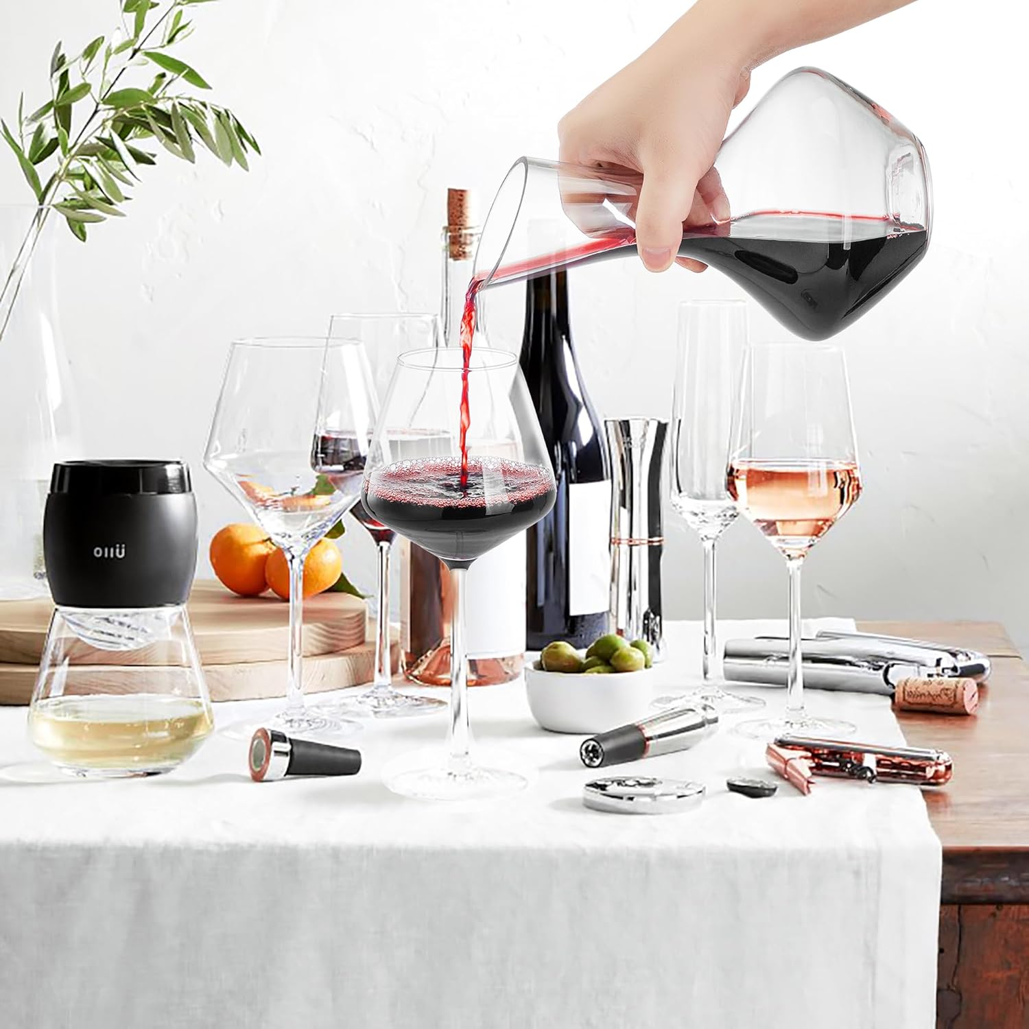 Crystal Wine Decanter For Enhanced Aeration And Smooth Pouring