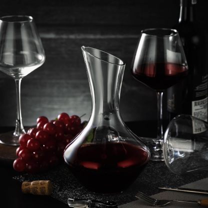 Crystal Wine Decanter For Enhanced Aeration And Smooth Pouring-Wine and Whiskey Decanter