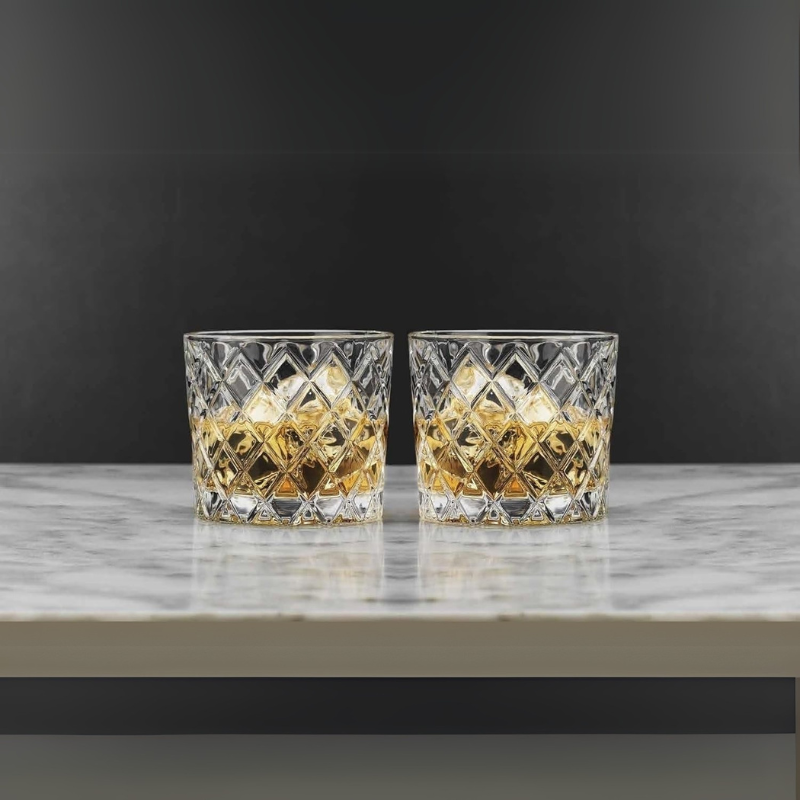 Pack OF 4 Diamond Whiskey Glasses Elegant Crystal Barware-Wine and Whiskey Decanter