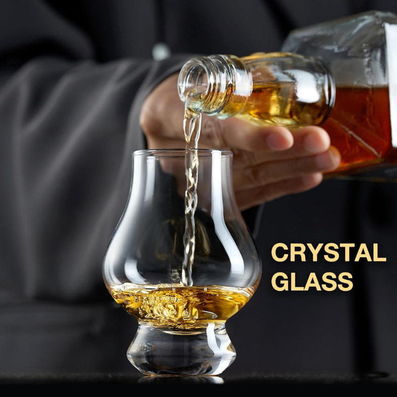 Pack of 4 Flask Design Whiskey Glasses Elegant Barware Set-Wine and Whiskey Decanter