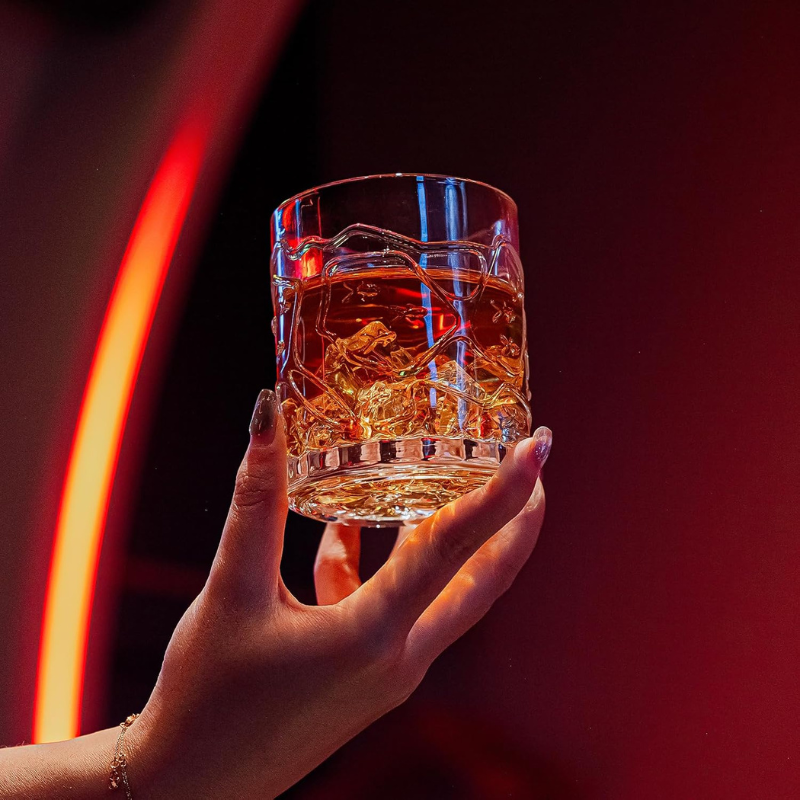 Pack OF 6 Starfish Design Whiskey Glasses For Coastal Style-Wine and Whiskey Decanter