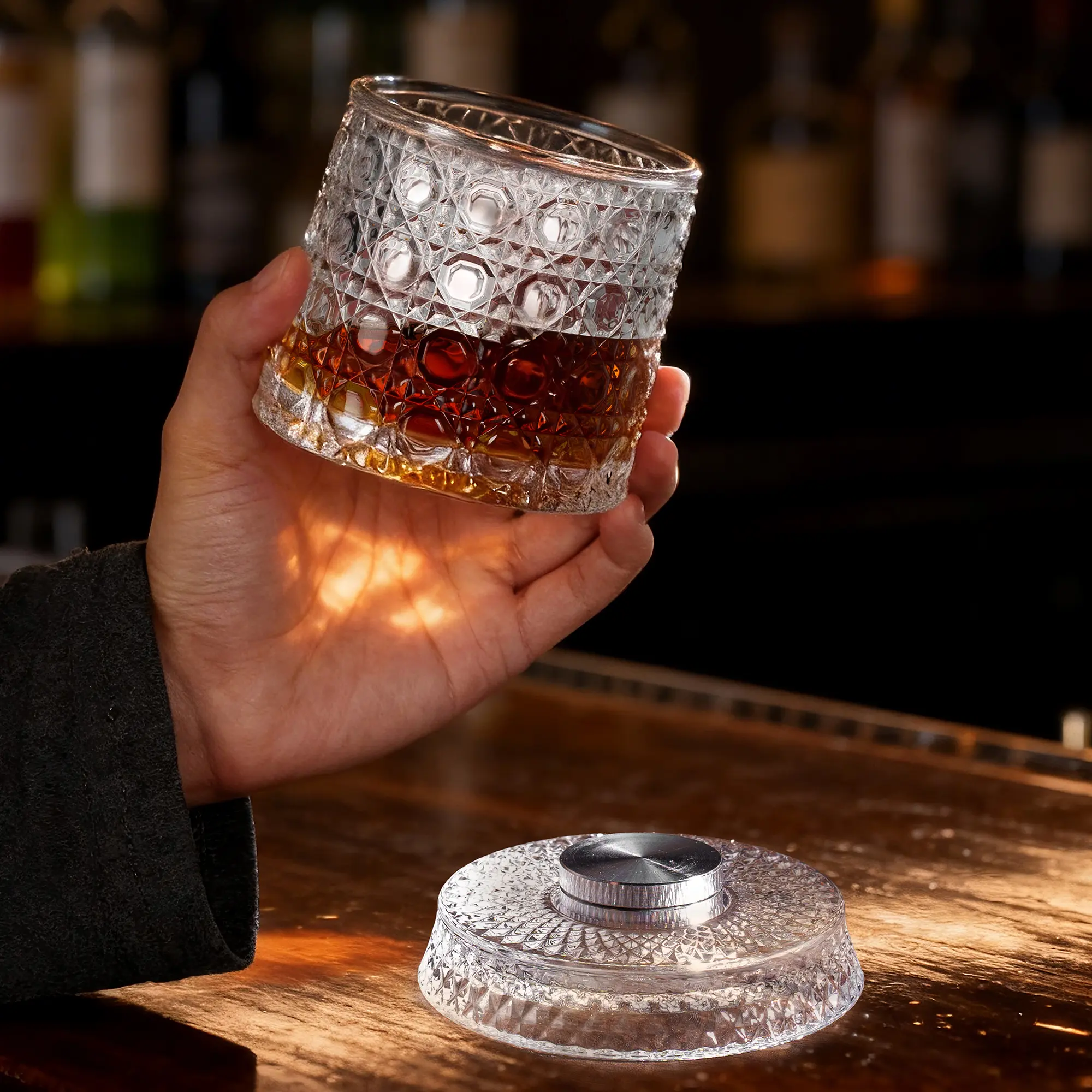 Spinning Crystal Glass Gift Set With Rotating Glasses and Ice Ball Molds