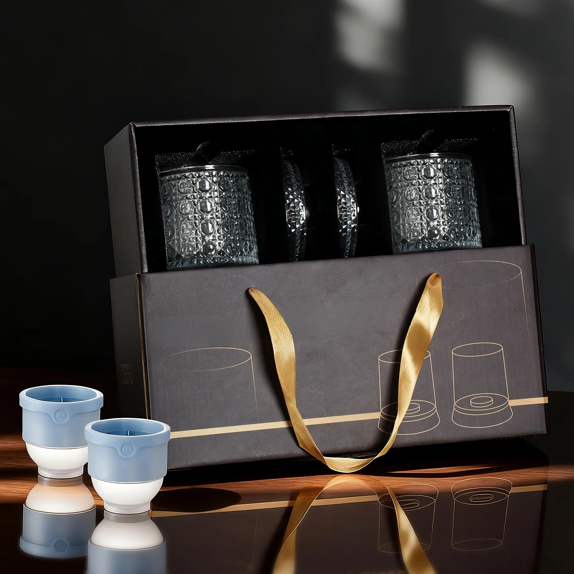 Spinning Crystal Glass Gift Set With Rotating Glasses and Ice Ball Molds