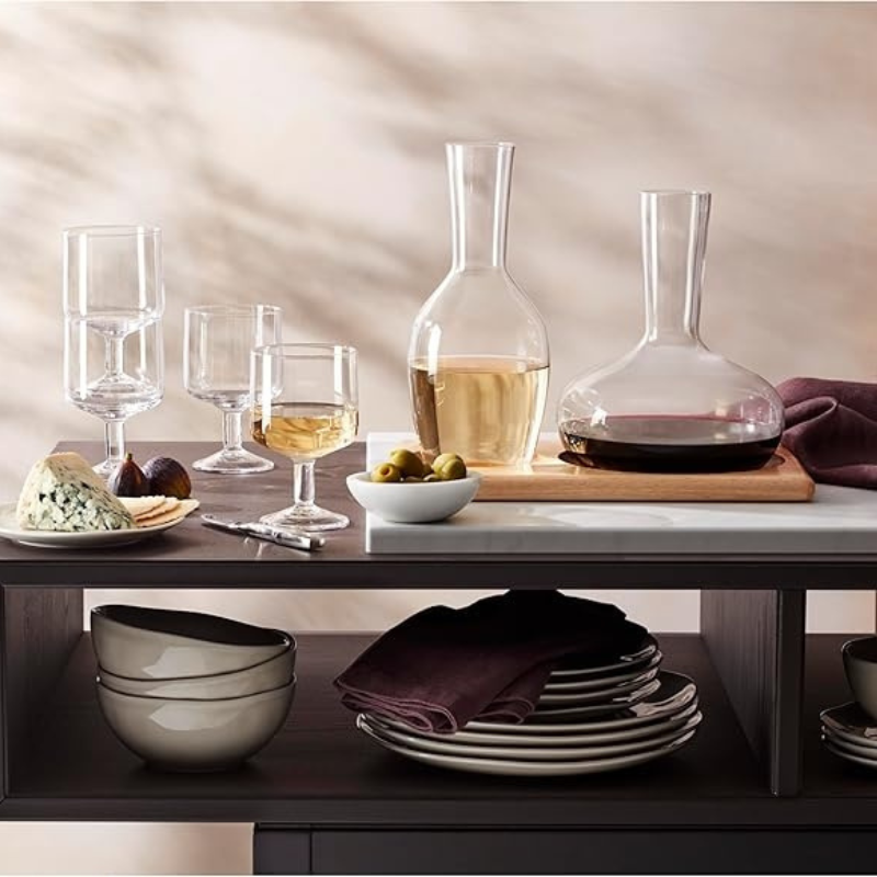 Versatile Glass Decanters And Pitchers For Beverage Serving-Wine and Whiskey Decanter