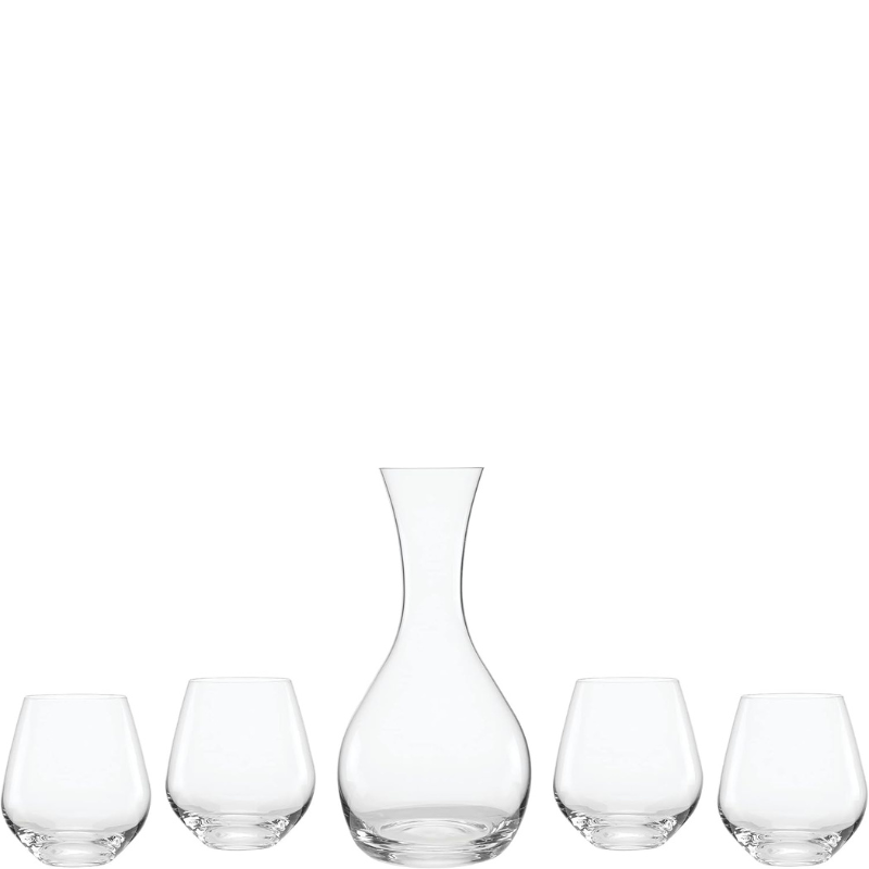 Versatile Glass Decanters And Pitchers For Beverage Serving