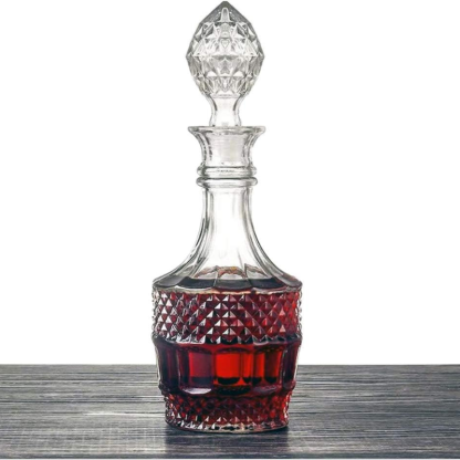 Vintage Glass Decanter With Classic Design For Whiskey-Wine and Whiskey Decanter