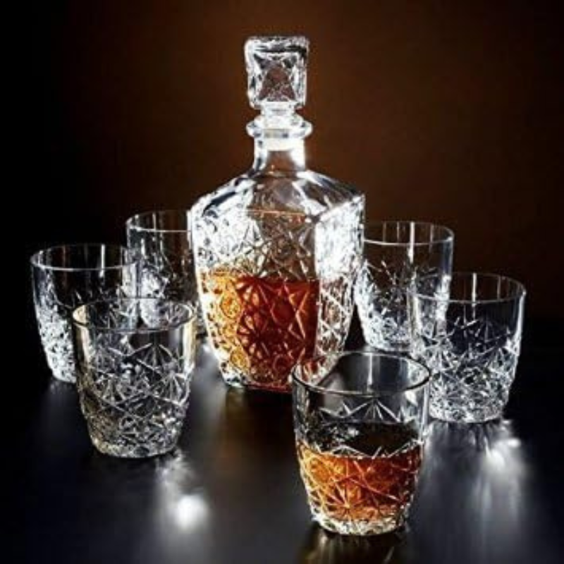 Vintage Whiskey Decanter With Faceted Stopper Elegant Barware-Wine and Whiskey Decanter