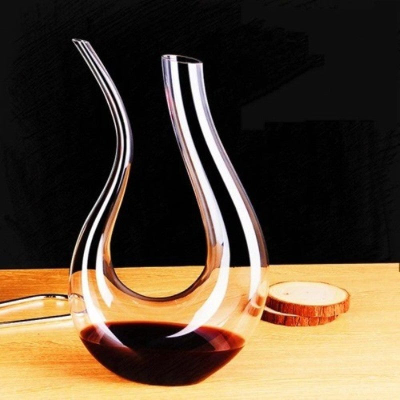 Elegant Crystal Wine Decanter