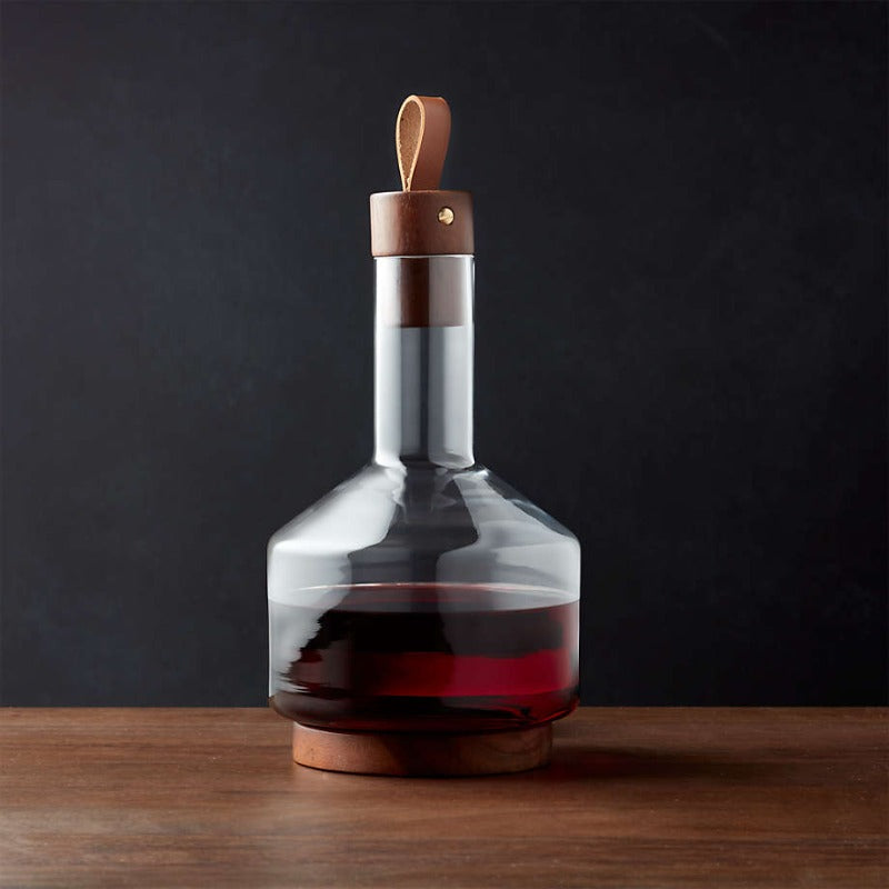 Super Stylish Glass Decanter-Wine and Whiskey Decanter