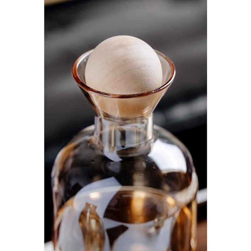 Golden Glass Drink Decanter-Wine and Whiskey Decanter