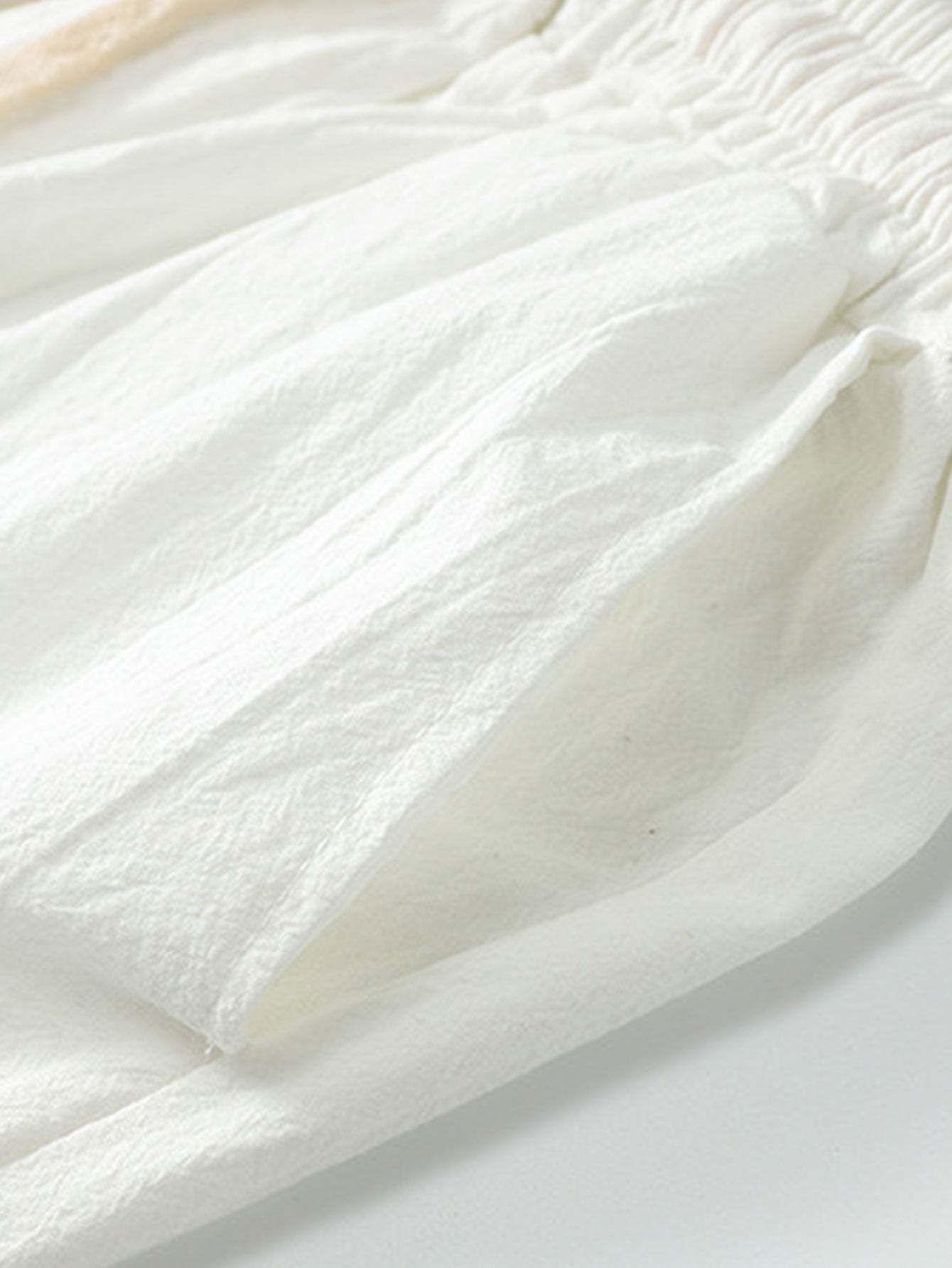 Classic Cotton Shorts With Drawstring-Waves And Trunks