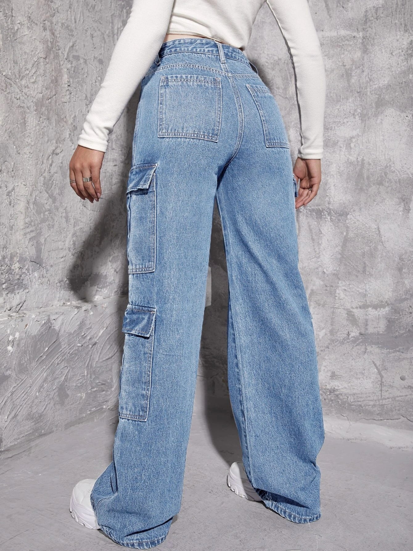 Plain Zipper Fly Flap Pocket Jeans-Waves And Trunks