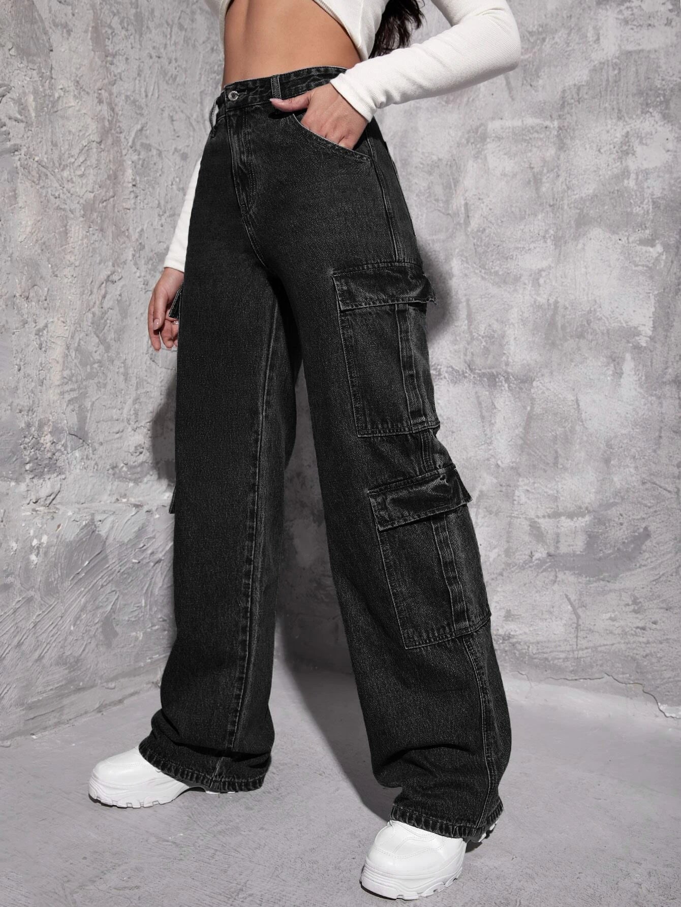 Plain Zipper Fly Flap Pocket Jeans-Waves And Trunks