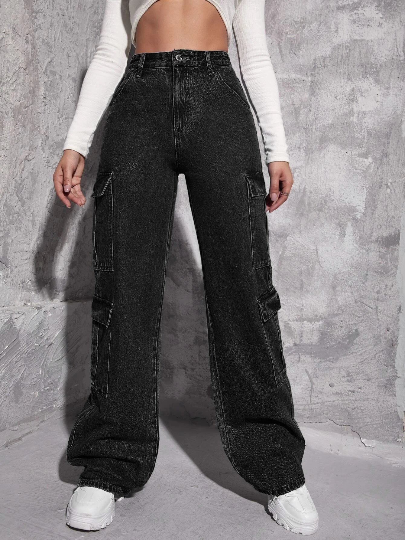 Plain Zipper Fly Flap Pocket Jeans-Waves And Trunks