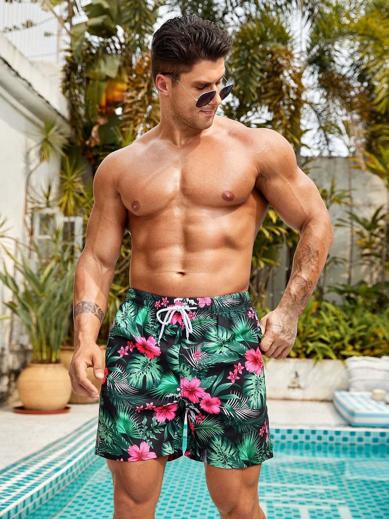 Tropical Print Swim Trunks With Pocket-Waves And Trunks
