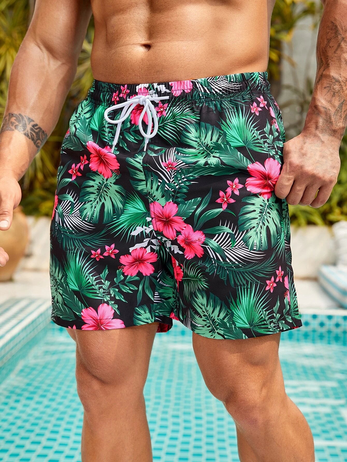 Tropical Print Swim Trunks With Pocket-Waves And Trunks