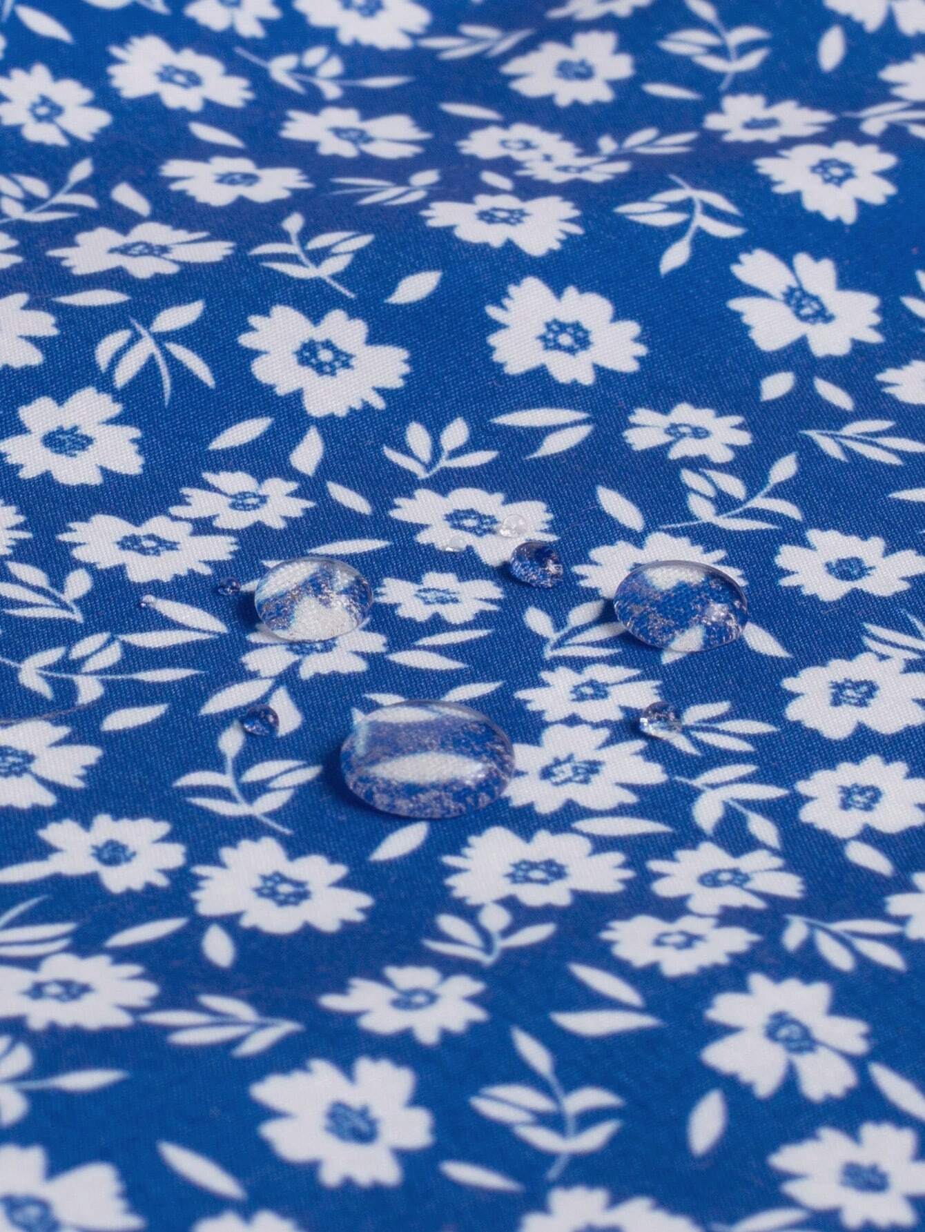 Letter Patched Detail Swim Trunks-Waves And Trunks