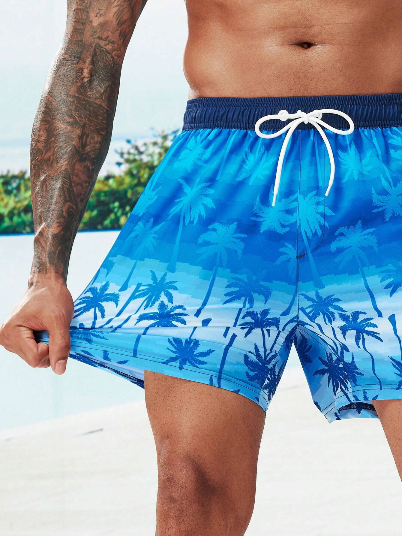 Coconut Tree Print Swim Trunks With Pocket-Waves And Trunks