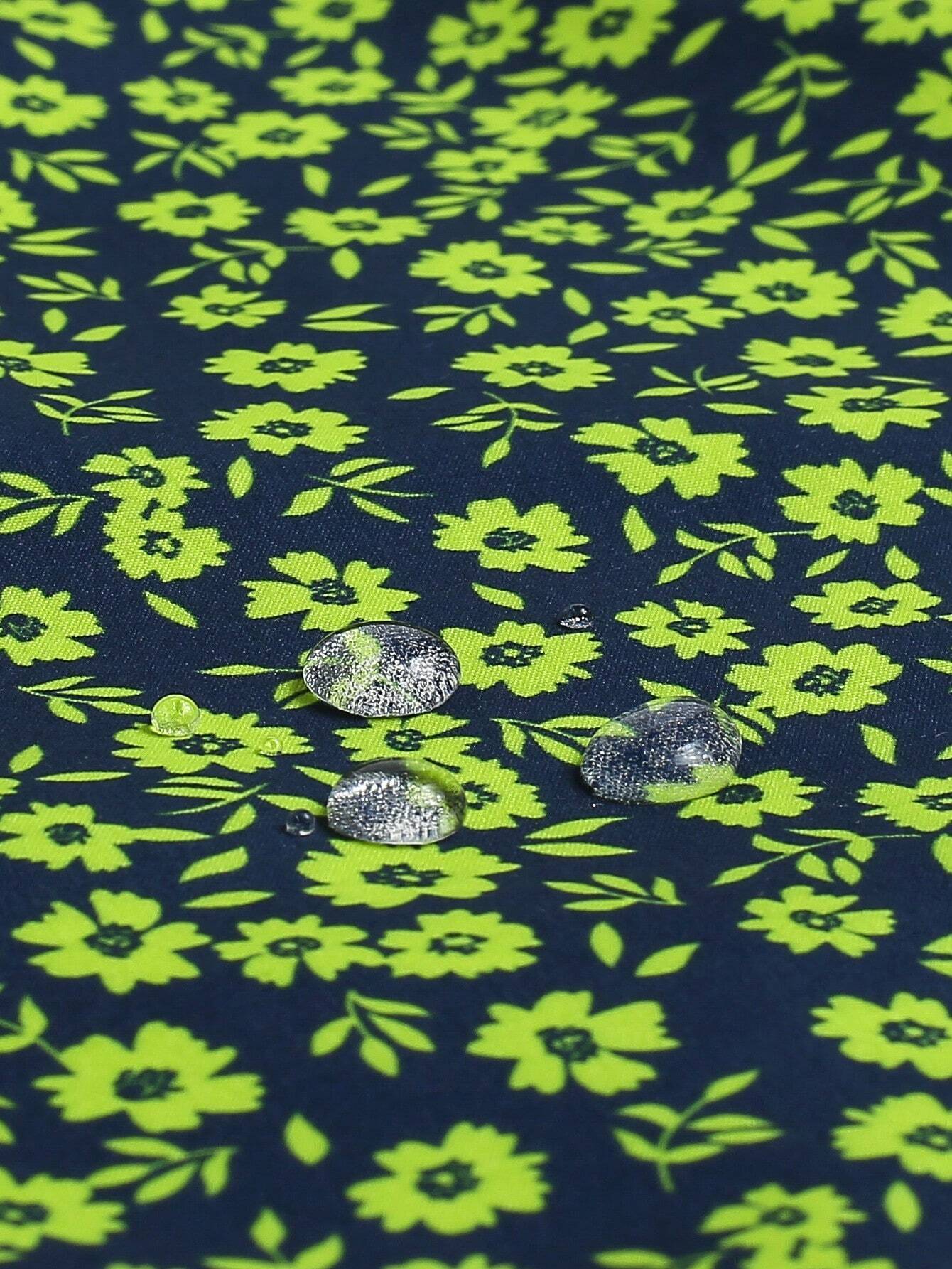 Letter Patched Detail Swim Trunks-Waves And Trunks