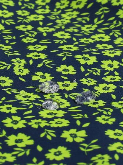 Letter Patched Detail Swim Trunks-Waves And Trunks