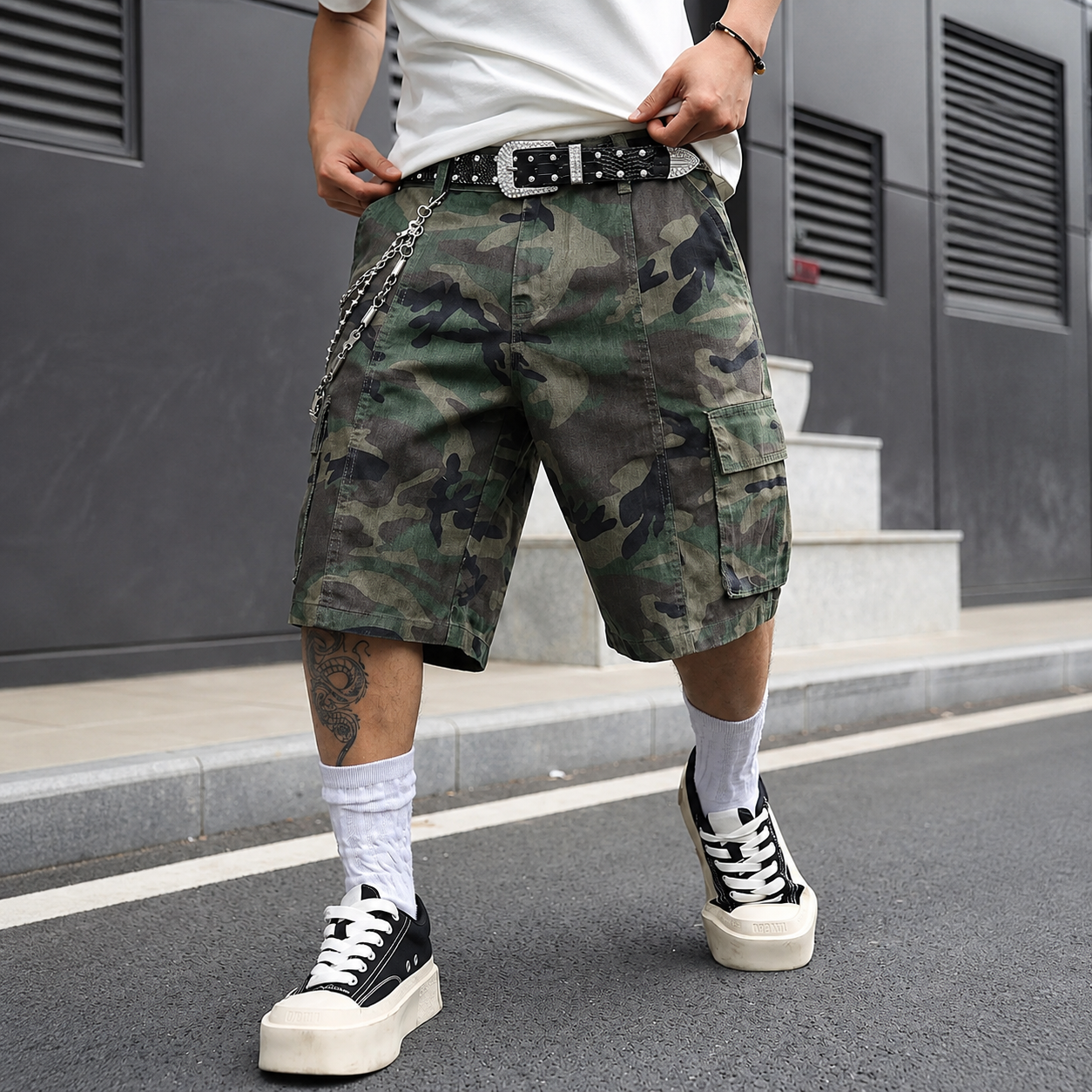 Camouflage Washed Cargo Shorts With Multiple Pockets For Men