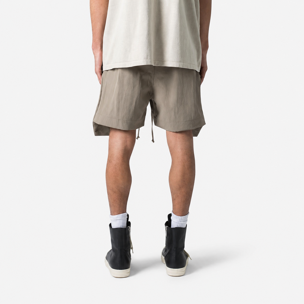 Loose Fit Multi Pocket Drawstring Cargo Shorts for Men
