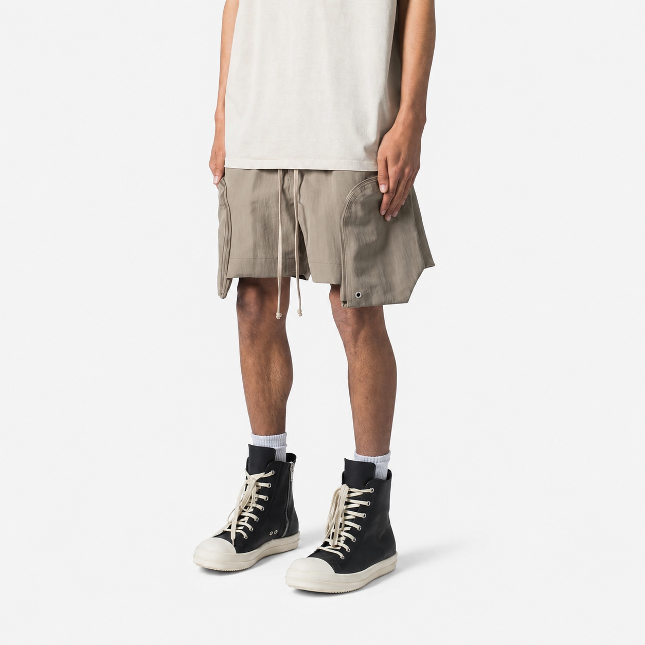 Loose Fit Multi Pocket Drawstring Cargo Shorts for Men