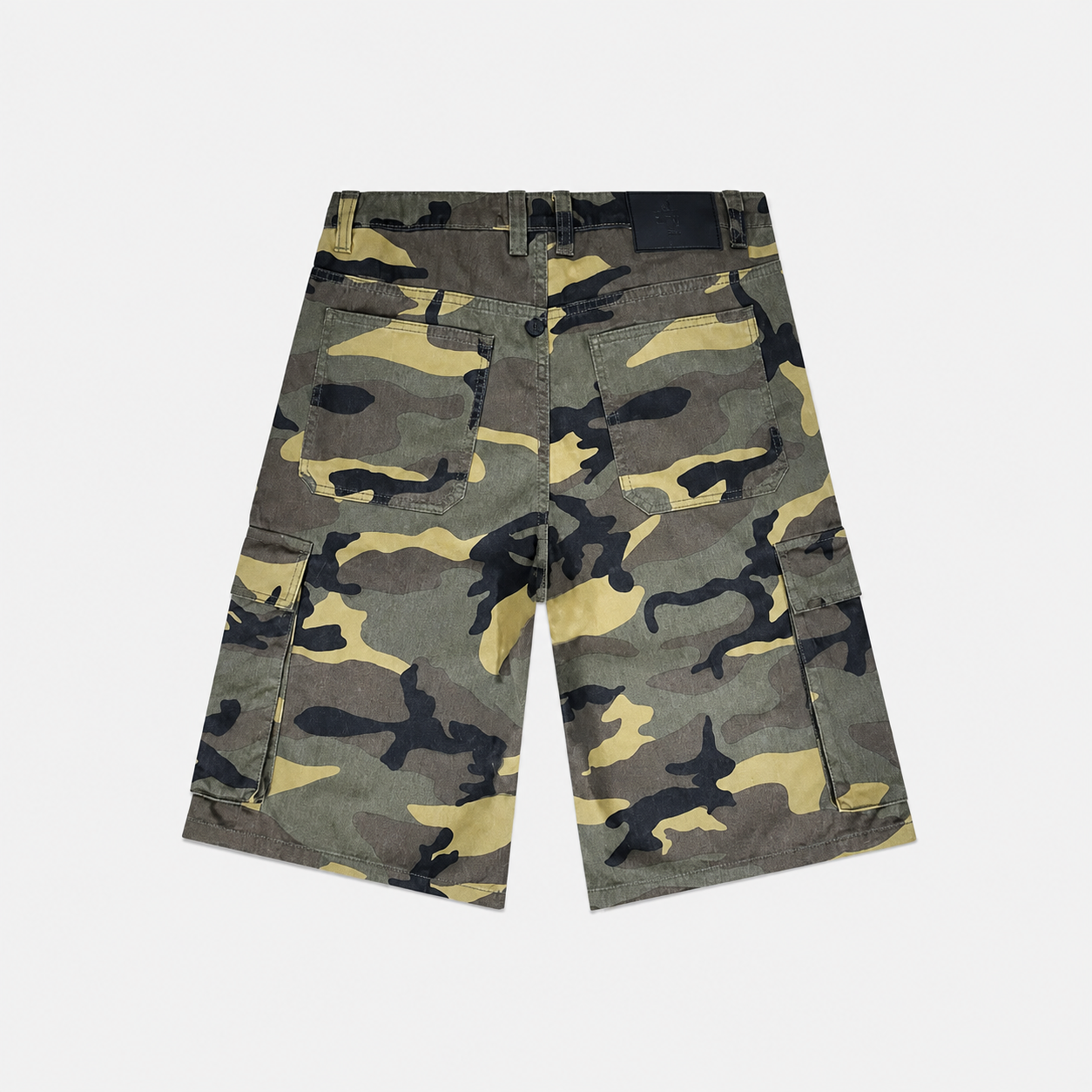 Loose Fit Multi Pocket Camouflage Cargo Shorts for Men