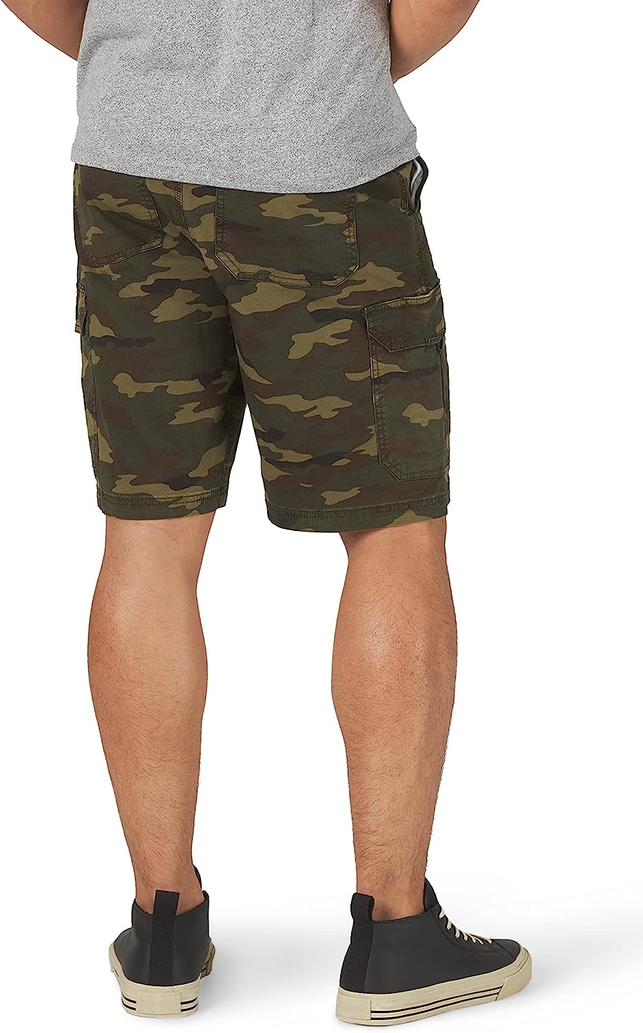 Versatile And Functional Cargo Shorts-Waves And Trunks