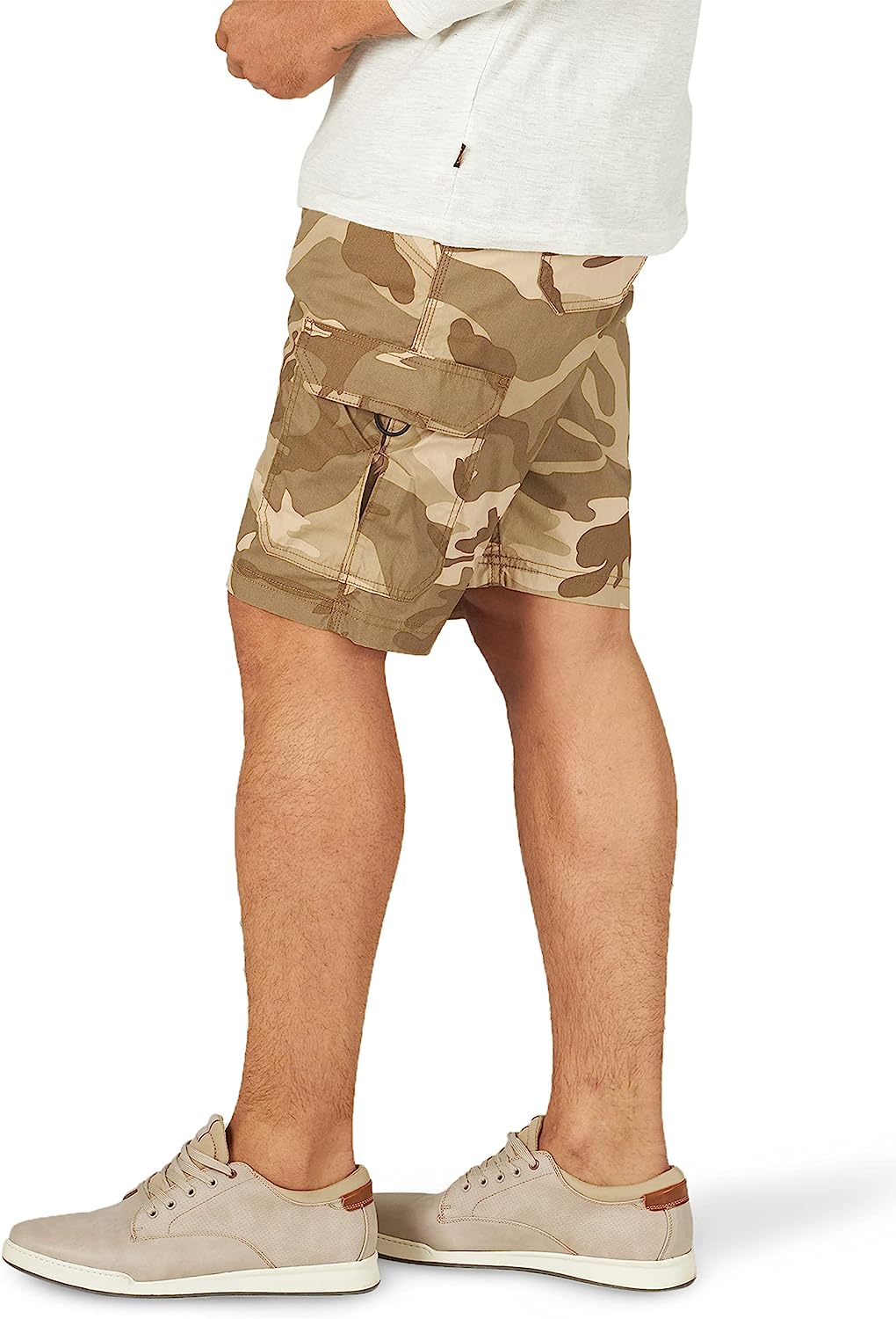 Flexible And Comfortable Cargo Shorts-Waves And Trunks