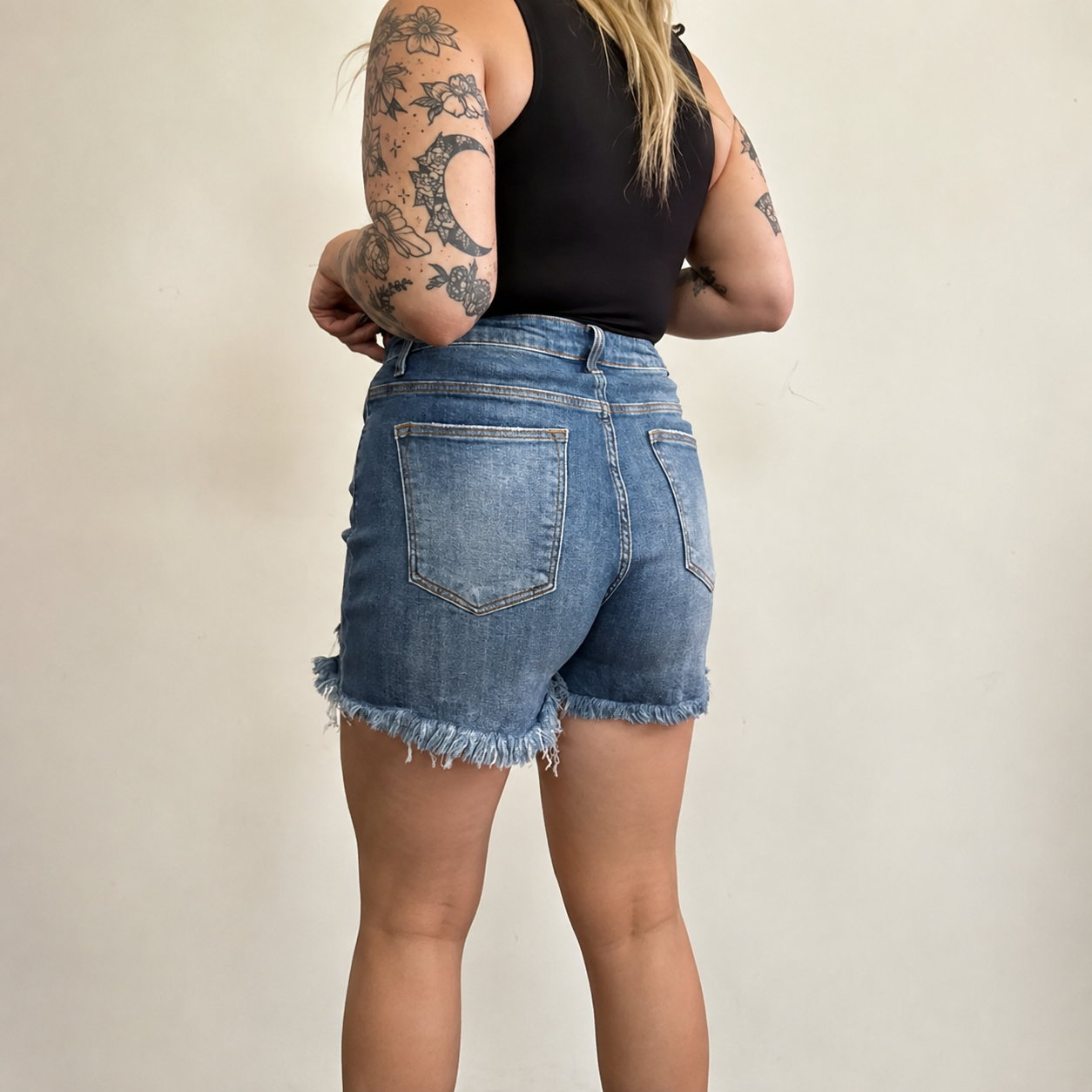 Casual Denim Shorts For Everyday Wear For Women  