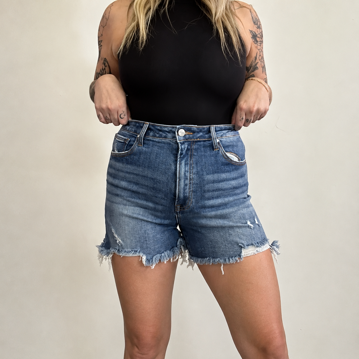 Casual Denim Shorts For Everyday Wear For Women  