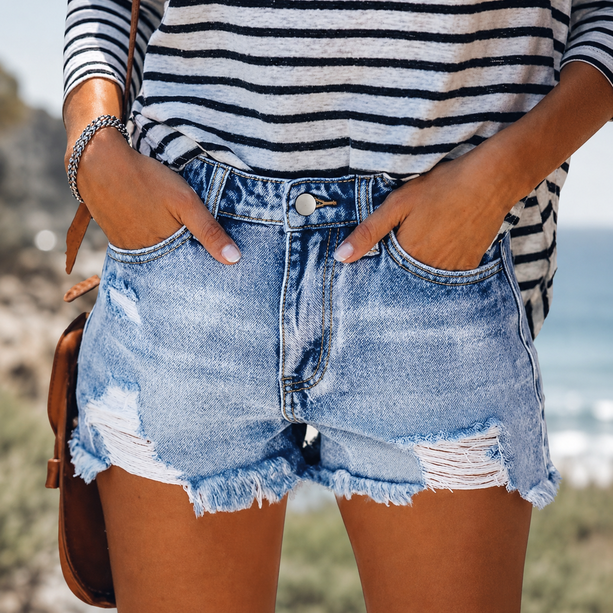 Casual Slim Fit Ripped Jean Shorts For Women