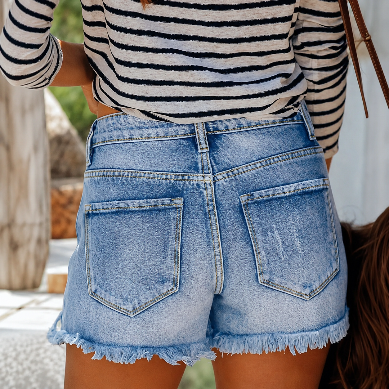 Casual Slim Fit Ripped Jean Shorts For Women