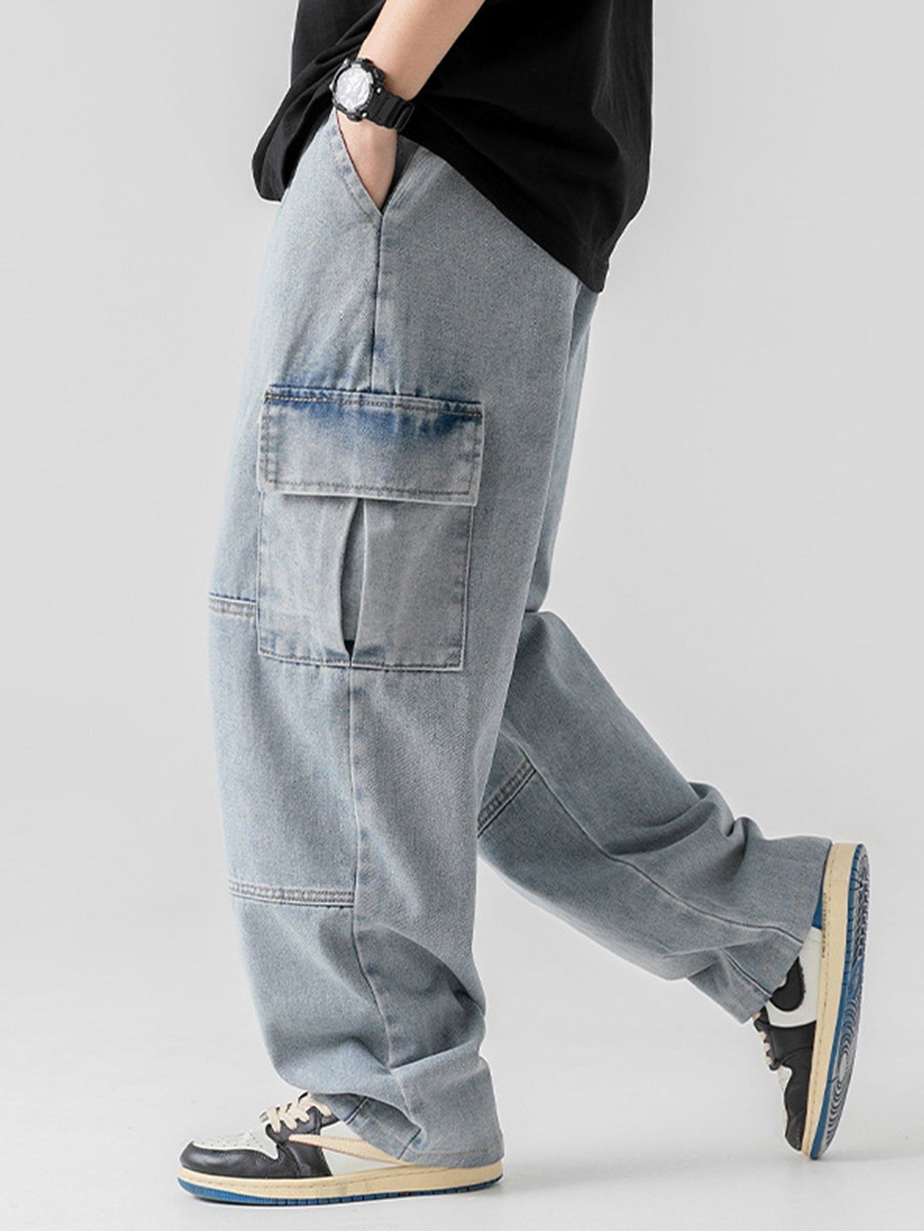 Straight Leg Cargo Jeans-Waves And Trunks