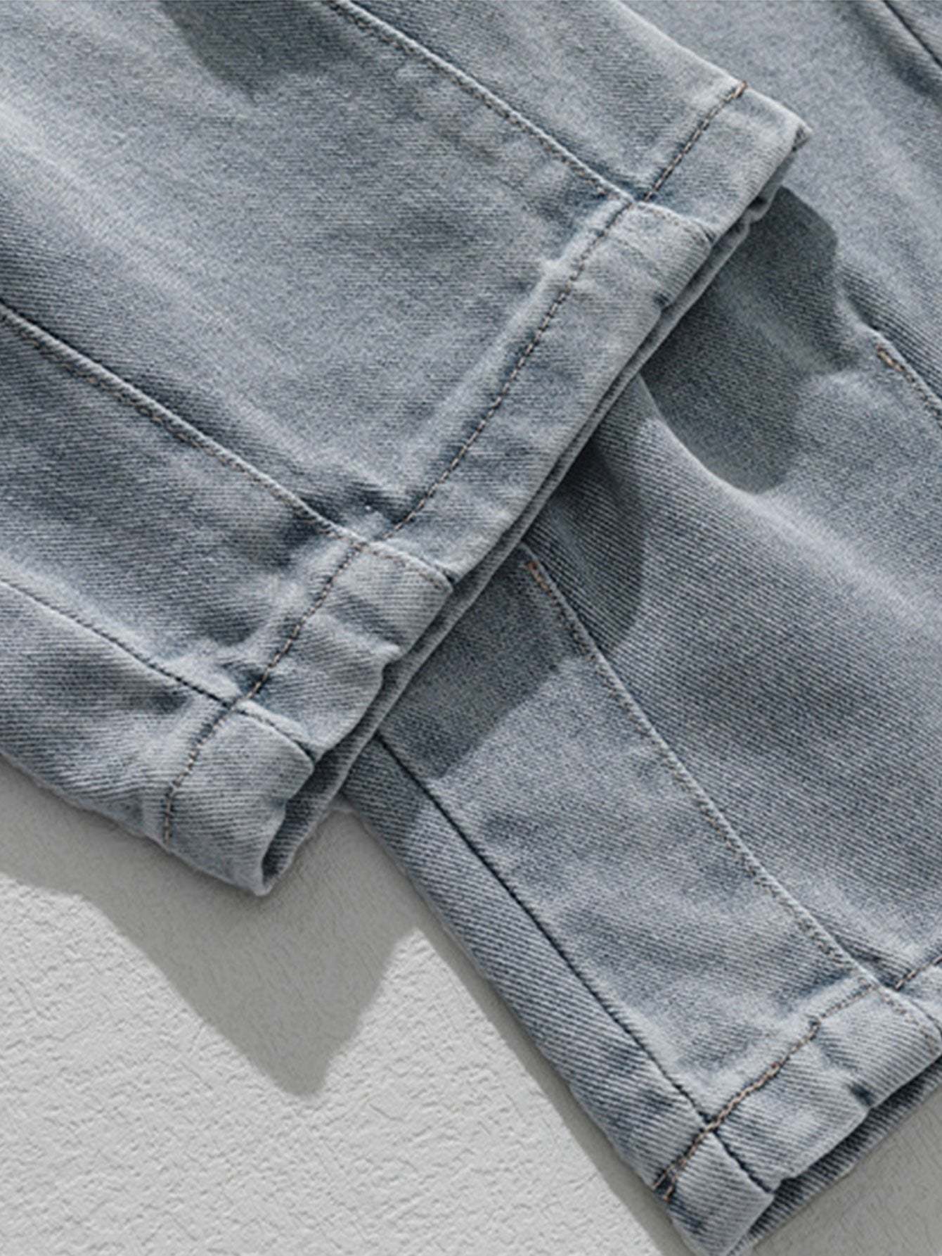 Straight Leg Cargo Jeans-Waves And Trunks