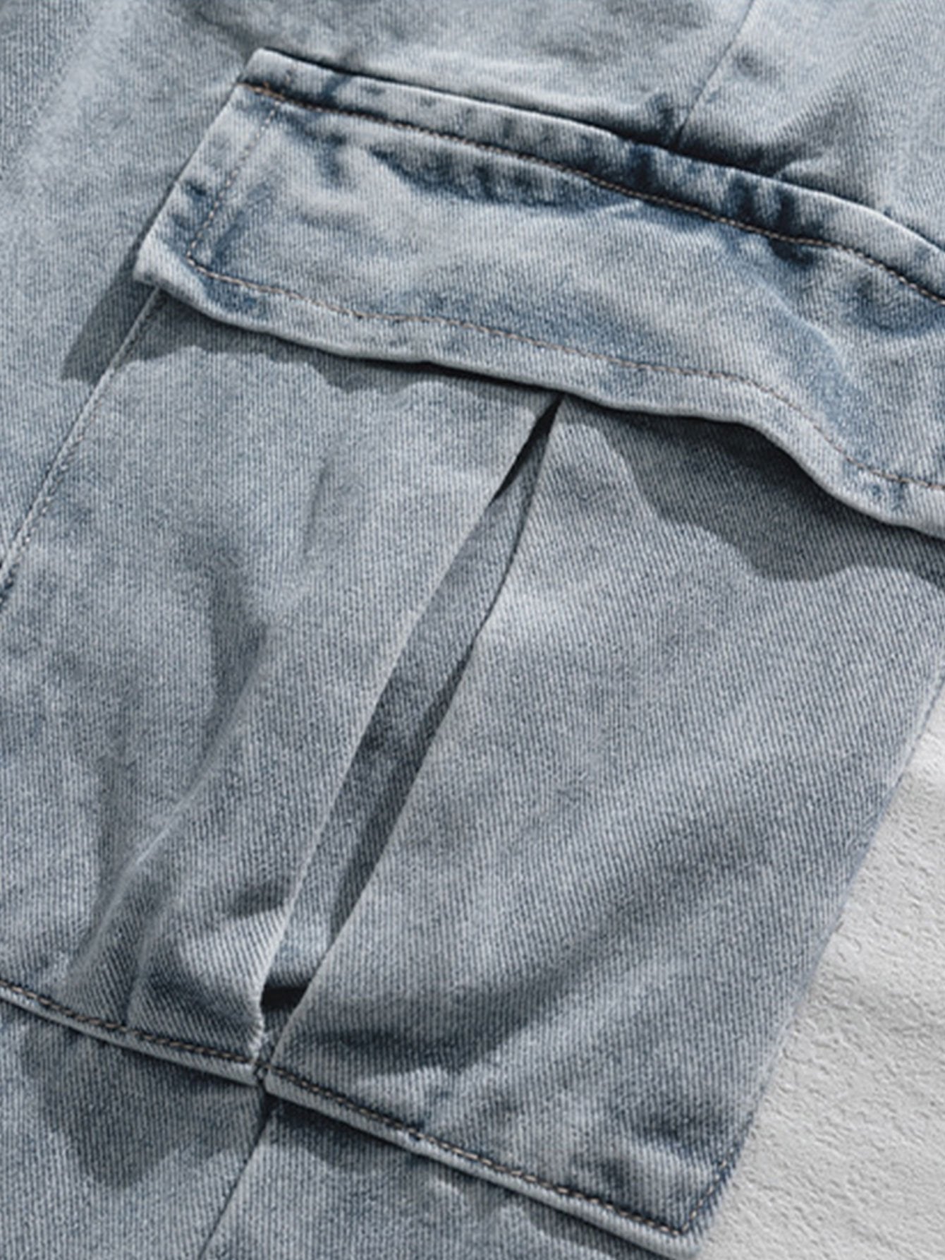 Straight Leg Cargo Jeans-Waves And Trunks