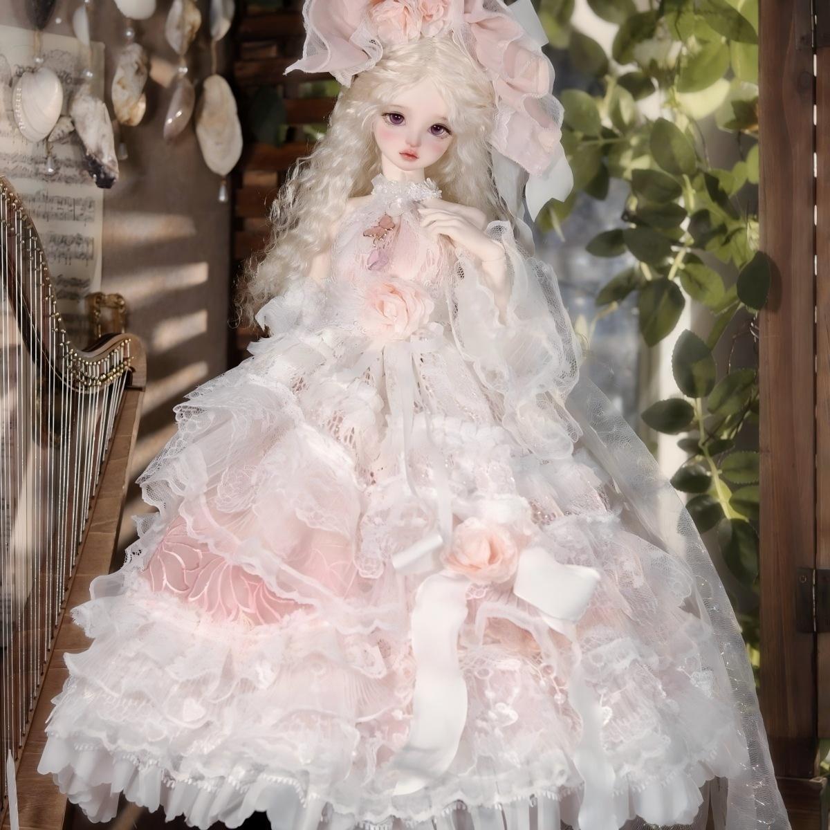 Noble manor style skirt