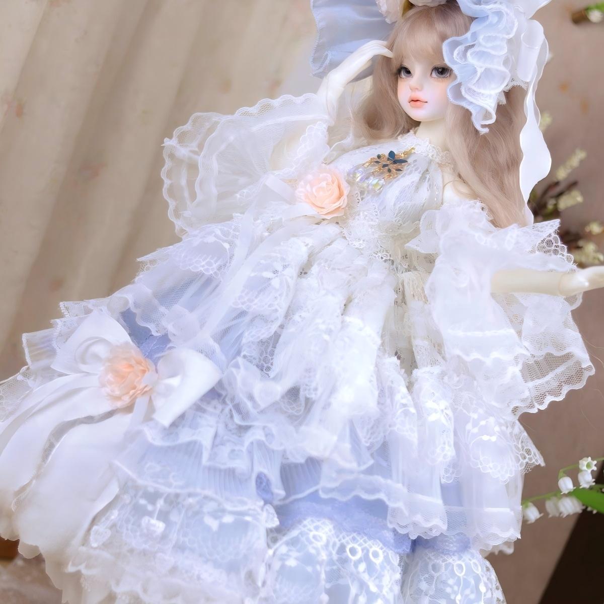 Noble manor style skirt