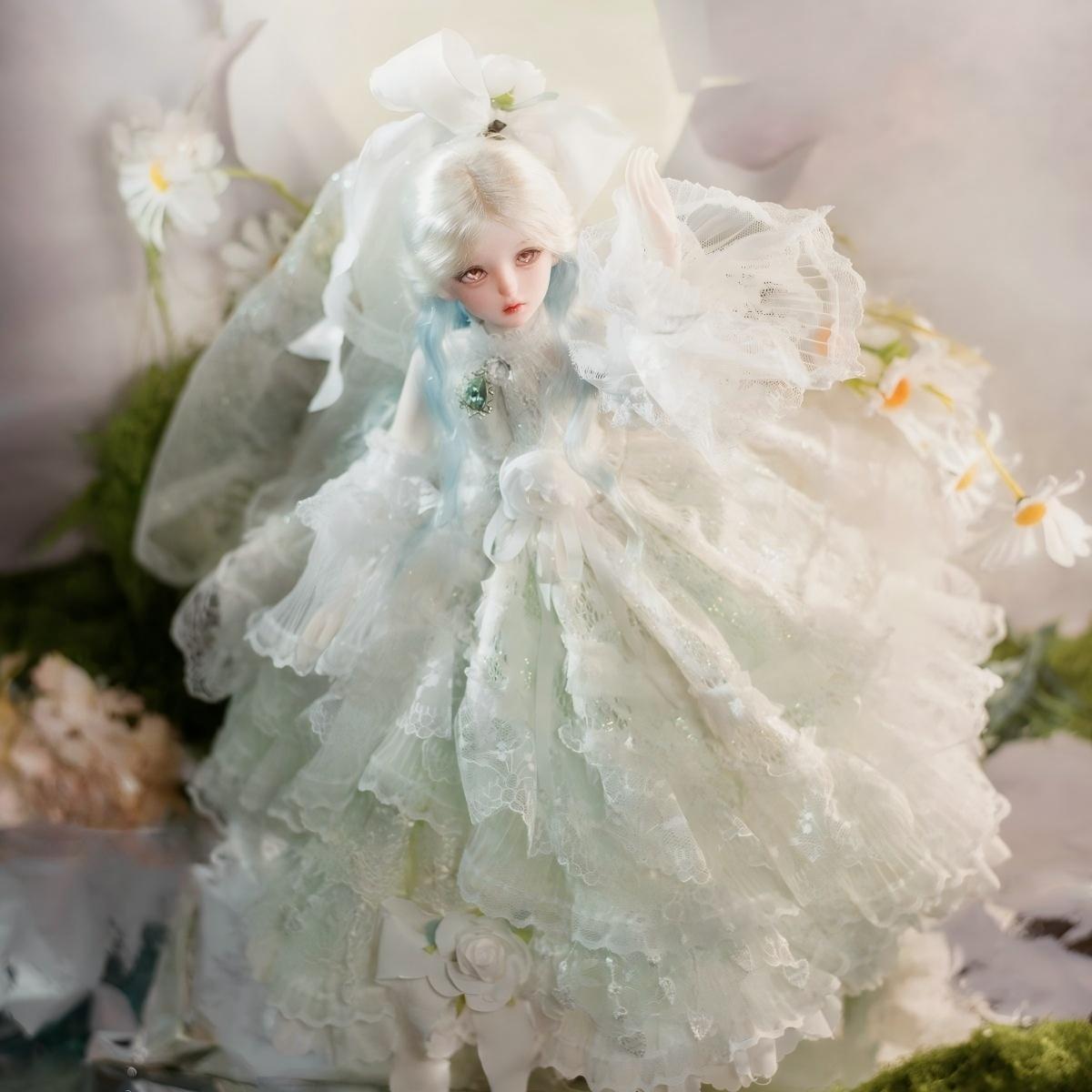 Noble manor style skirt