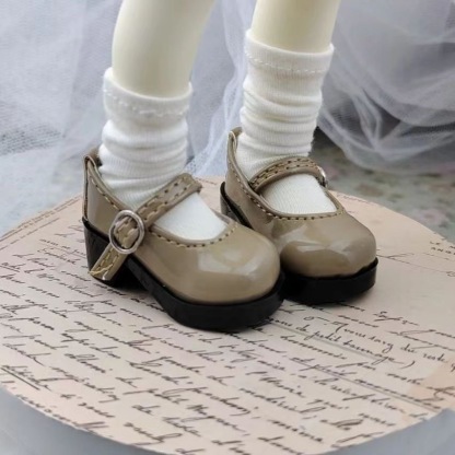 ** Brown glossy BJD Mary Jane shoes with bows