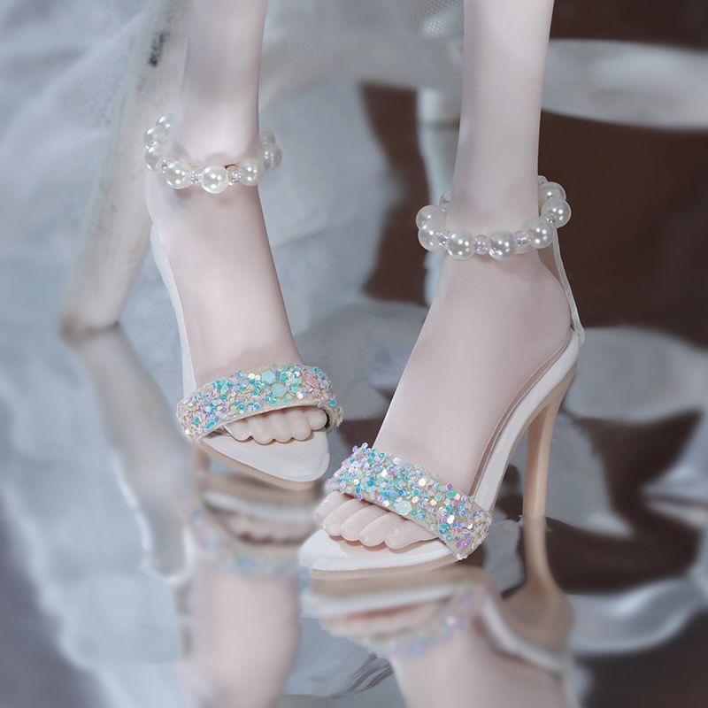 *Pair of white pearl ankle strap BJD doll sandals with sequins*